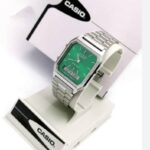 montre casio vert